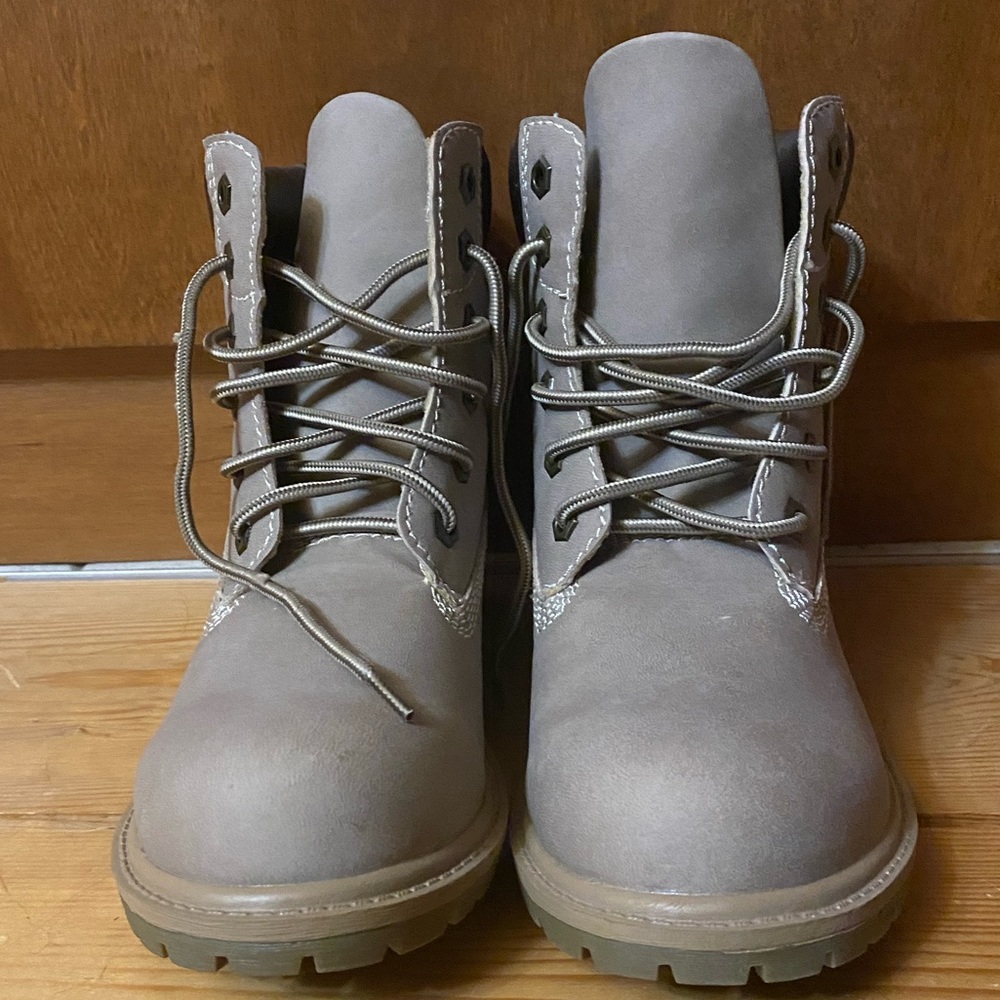💖2 for $20 - New Boots